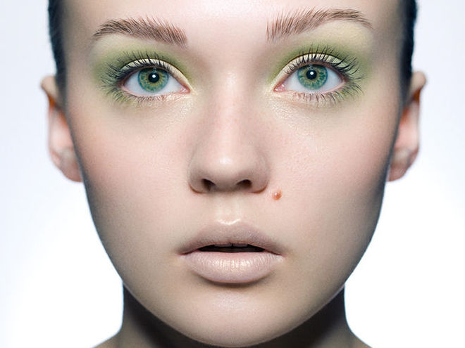 макіяж для зелених очей   Зеленоокі красуні мають особливий шарм, а підкреслити його допоможе макіяж для зелених очей