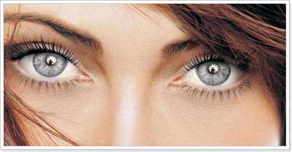 Через свою тонкощі і крихкості шкіра навколо очей вважається делікатною зоною, що вимагає особливого догляду