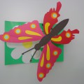 Майстер-клас з виготовлення об'ємної аплікації «Метелик»   Для крил метелика беремо яскравий кольоровий картон
